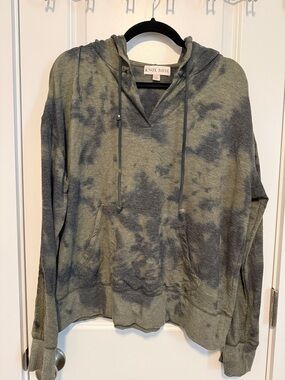 Knox Rose Olive and Charcoal Tie-Dye Hooded Crewneck Sweater